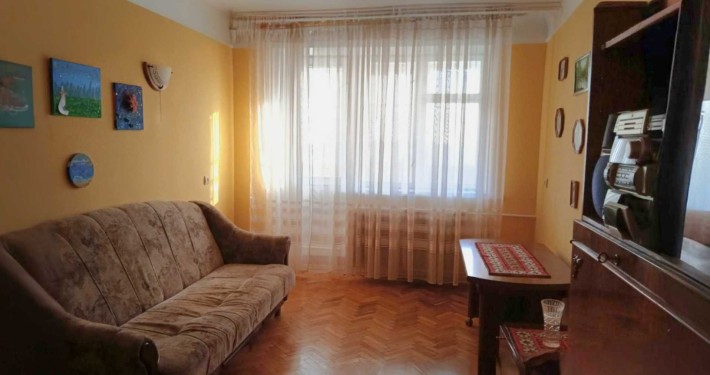 Продається 2-х кімнатна сонячна квартира в центрі міста, вул Коперника - фото 1