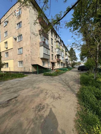 3 кімнатна квартира на Подолі в цеглі під ремонт - фото 1