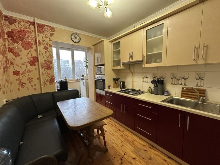 Продаж 3-кімнатної квартири - фото 1