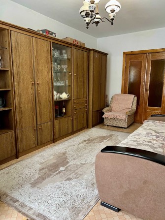 Продам 3-кімнатну квартиру в одному з кращих районів міста Луцька! - фото 1