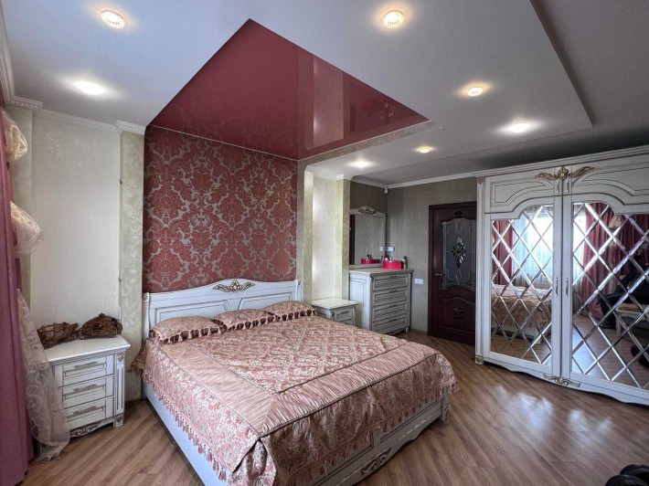 +Продаж двокімнатної квартири - фото 1