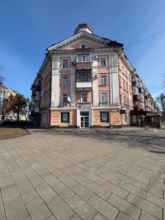 Продаж двокімнатної квартири, центр - фото 1