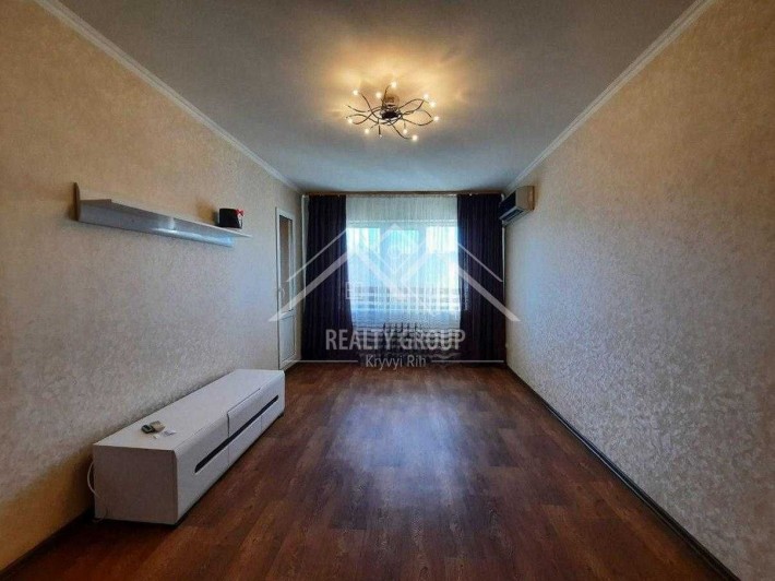 Продається 3-кімнатна чешка в самому центрі міста. Заходь і живи! - фото 1