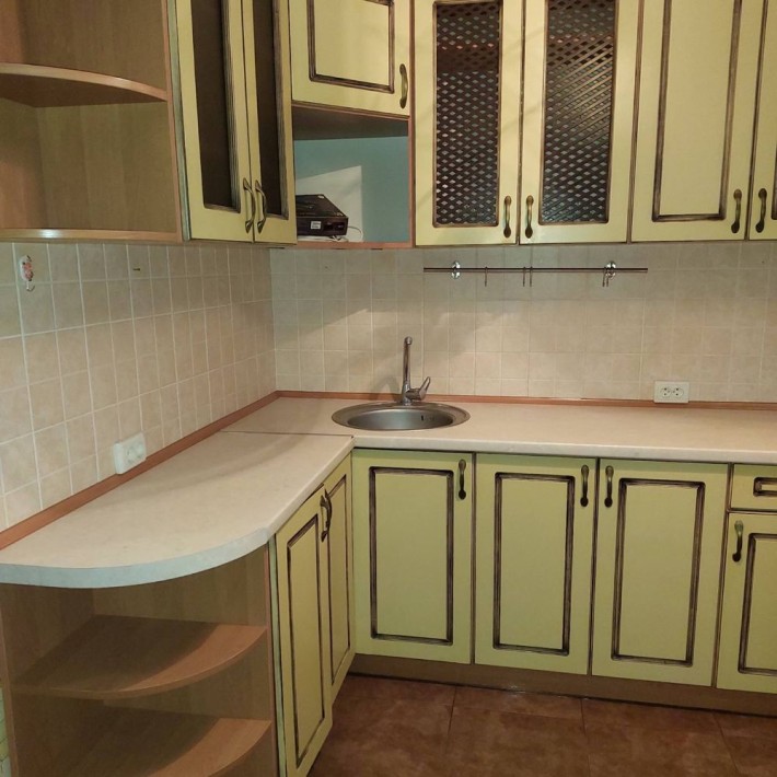 Продам 1-кімнатну квартиру від власника - фото 1
