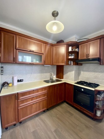 Продаж квартири з меблями та технікою - фото 1