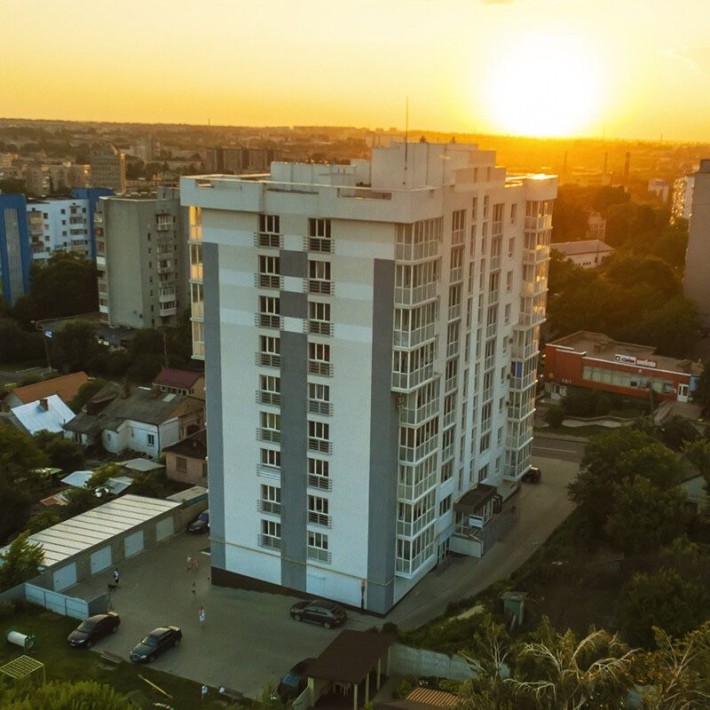 Продаж 3к квартири в Центрі - фото 1