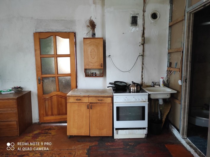 Продам двух кімнатну квартиру - фото 1