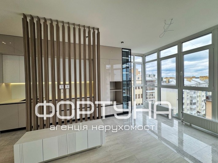 Парк Перемога, ЖК Victory Club House - фото 1
