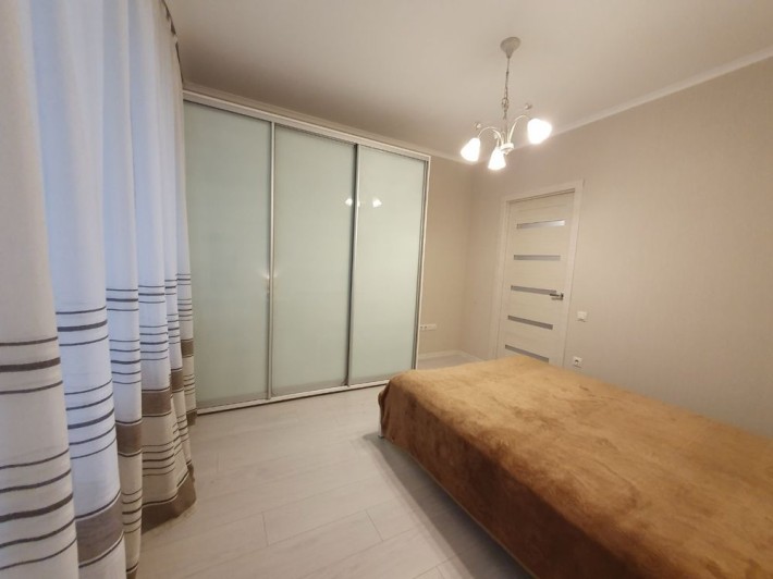 Продам 2 кімнатну квартиру - фото 1