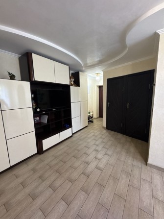Здається 2к квартира в центрі на 2-6 місяців - фото 1