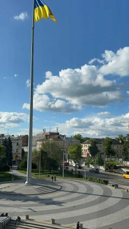 Продам ексклюзивну квартиру в центрі Полтави. - фото 1