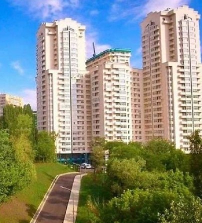 Продам 3 кімнатну видову квартиру ЖК Династія - фото 1