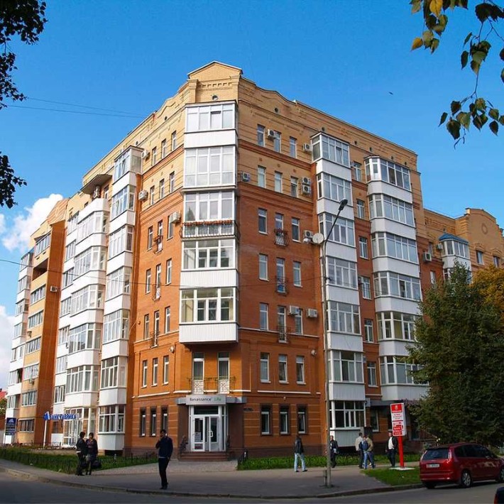 Продам 3ком возле Корпусного парка - фото 1