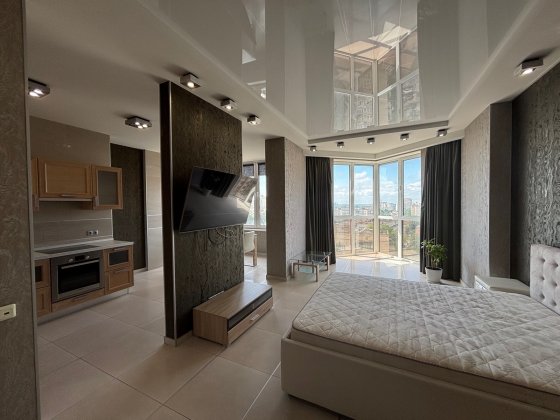 Продам 1 кімн. квартиру з ремонтом вул. Солом'янська 15а Киев