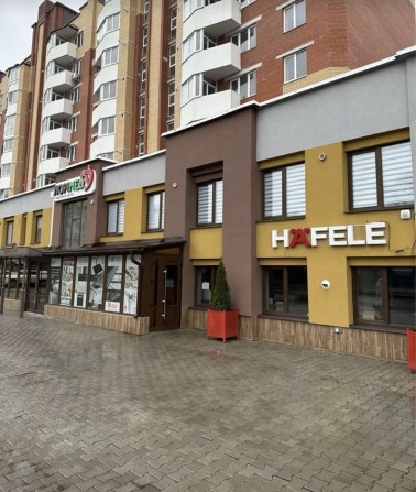 Продам квартиру з двома гаражами і кладовою. - фото 1