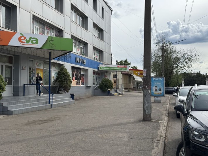 Продається 1 кімнатна квартира на площаді Визволення . - фото 1