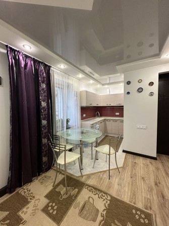 Продаю 2-кімнатну квартиру покращеного планування. - фото 1