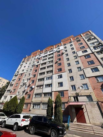 Продаж 3-кімнатної в центрі з ІНДИВІДУАЛЬНИМ (газовим) опаленням - фото 1