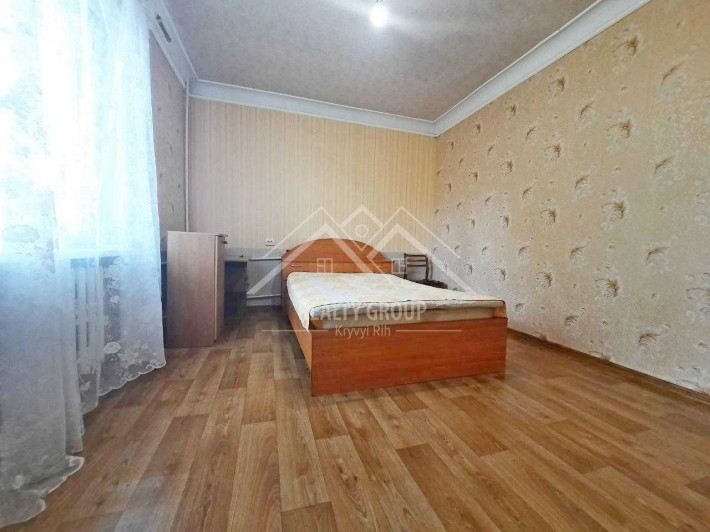 Продається 3-кімнатна квартира на Прудах - фото 1