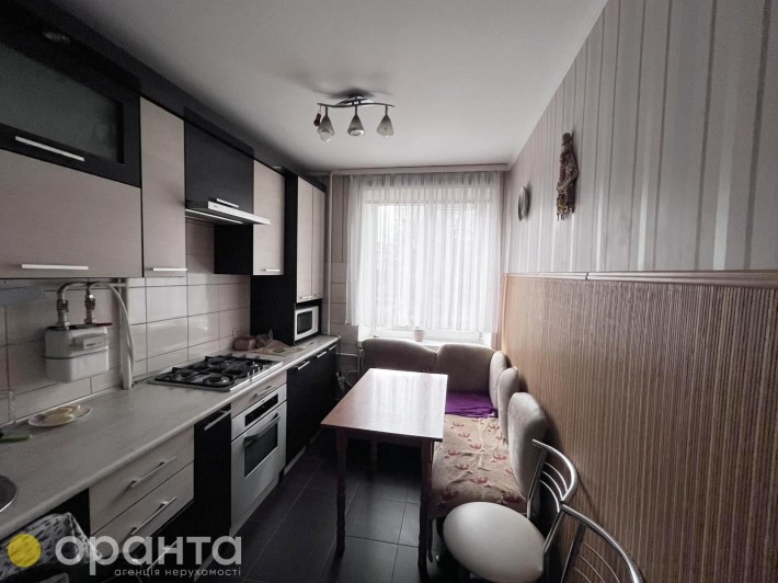 Продається 3-кімнатна квартира вул. 15 Квітня - фото 1