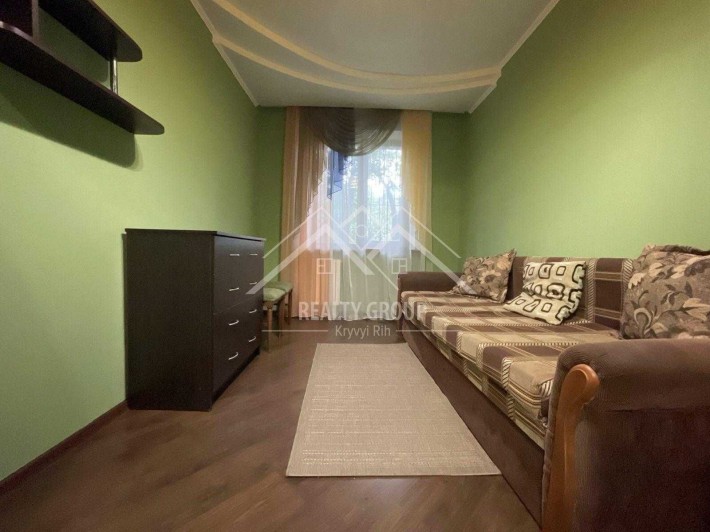 Продаж 2-х кім. квартири, з ремонтом, центр (вул. леніна) - фото 1