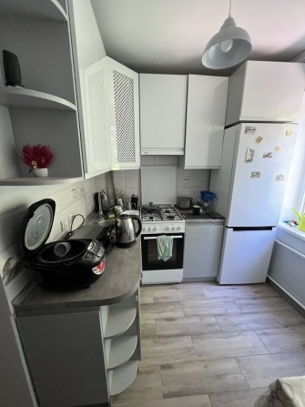 Продаж 3к з ремонтом на Дружбі - фото 1