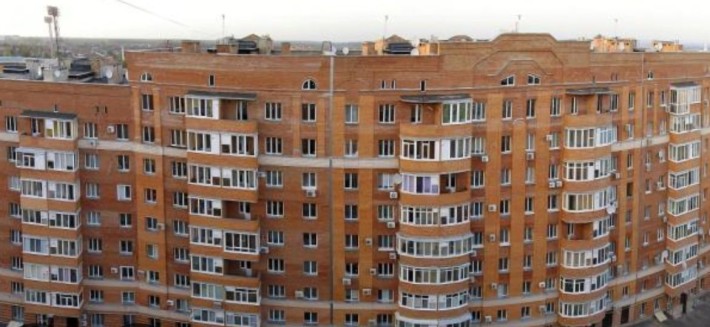 Продам 3ком возле Корпусного парка - фото 1