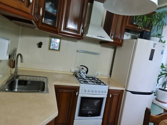 Продам квартиру на Даманском 2х-ная - фото 1