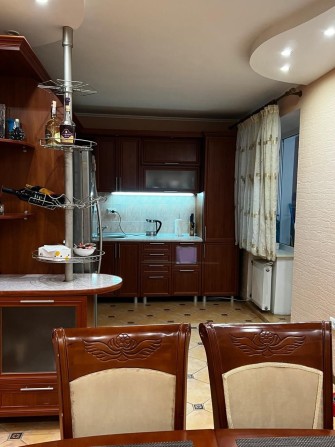 3к кв в Центрі міста с парко містом, та автон.опленням - фото 1