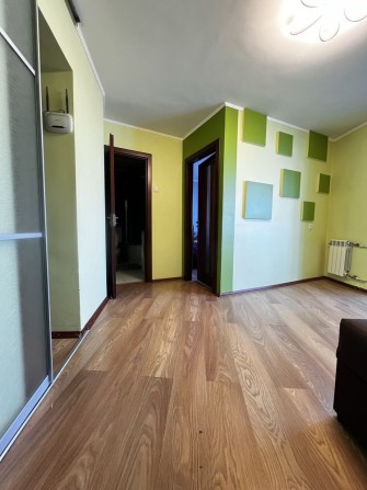 Продаж 2 кімн квартири , покращене планування з ремонтом - фото 1