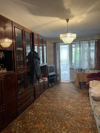 Продам трикімнатну квартиру на Проспекті Миру - фото 1