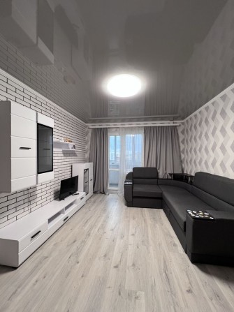 Оренда 2к. Виставка, вул.Перемоги, ключі на руках! - фото 1