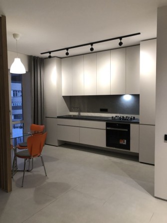Продам 1-кімнатну квартиру по вул.ЗСУ,1 - фото 1
