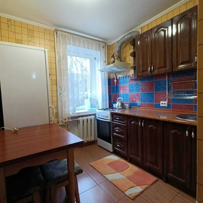 Продам затишну квартиру на Відінській - фото 1