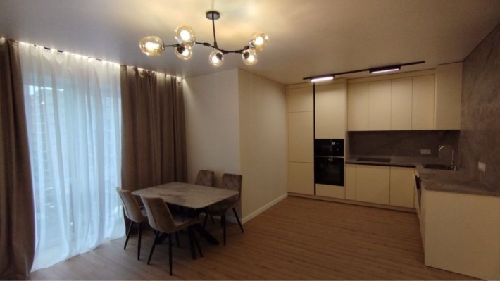 Продаж 1,5 кімнатної квартири 50 м2/West Towes - фото 1
