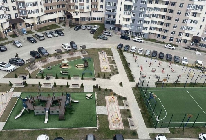 Продається 2 кімнатна квартира по вул. Київська - фото 1