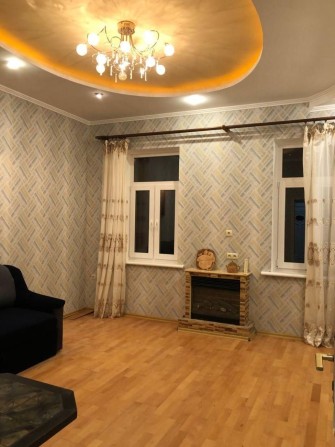 Велика 1-кімнатна квартира з ремонтом та автонмним опаленням! - фото 1