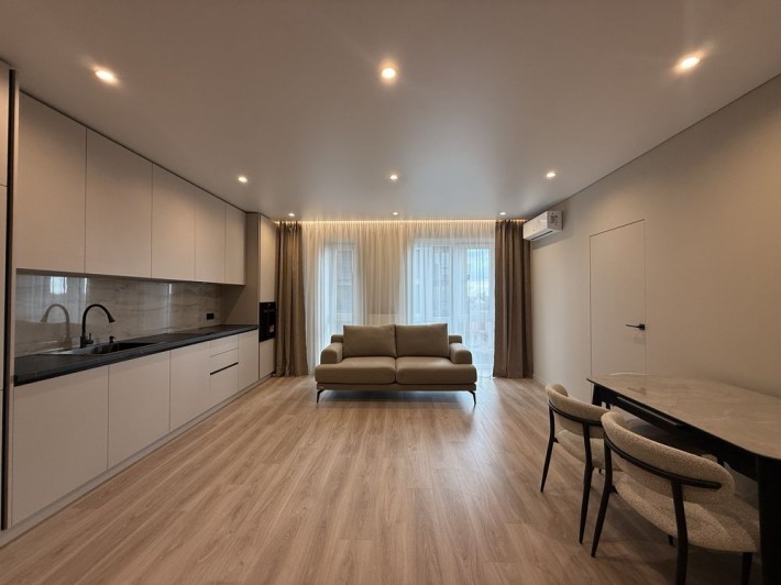 Продаж 2к квартири ЖК Вест Таверс/West Towers/Легоцького/ТРЦ Токіо - фото 1