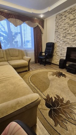Продаж 3к квартири Г Крут 4 поверх - фото 1