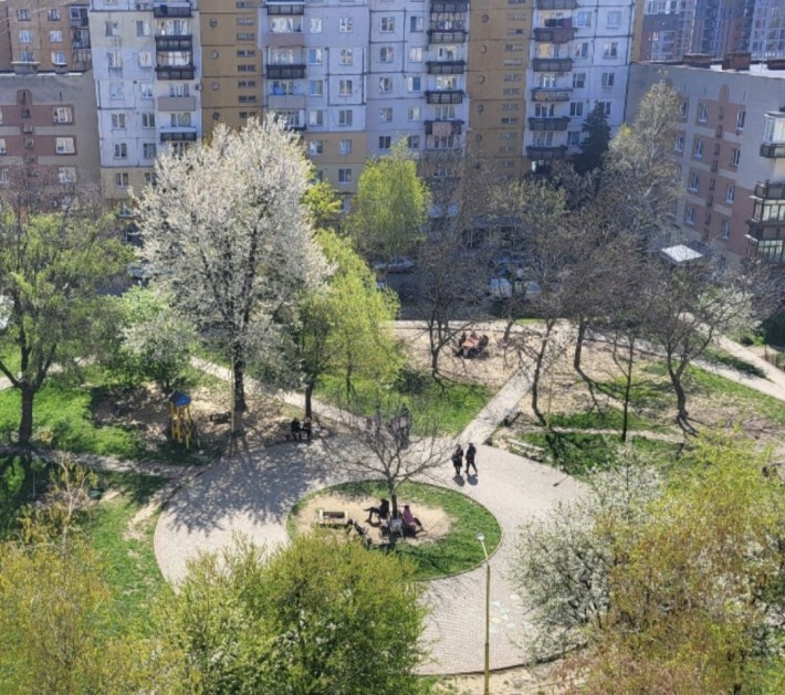 Продаж двох кімнатной квартири площа 57.7м2. - фото 1