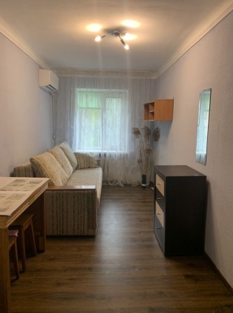 Продаж  кімнати в гуртожитку Бровари вул. Героїв УПА - фото 1