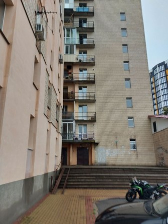 Продам кімнату в центрі Бучі - фото 1