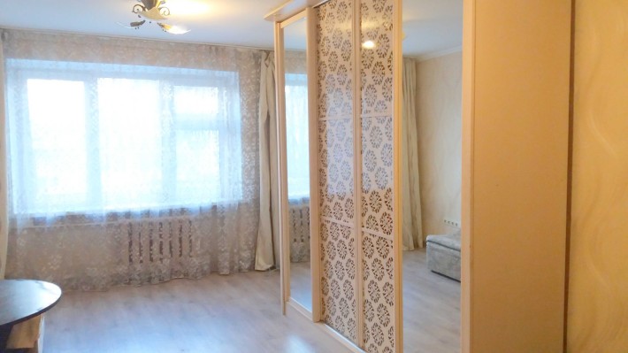 Затишна кімната в гуртожитку, м. Вишневе, вул. Святошинська, 42 - фото 1