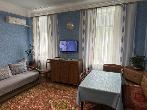 2 кімнати гуртожиток Нивки Кирпоноса Петріва Шевченківський Киев
