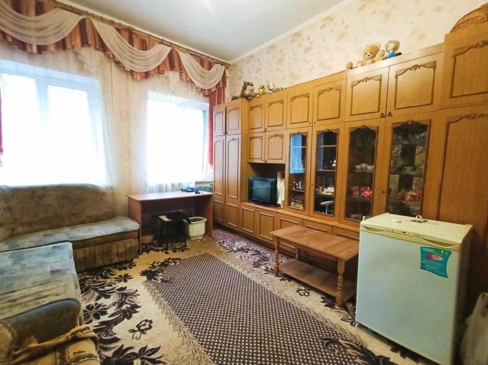 Продаж великої кімнати 21 м2 в гуртожитку на Шерстянці. - фото 1