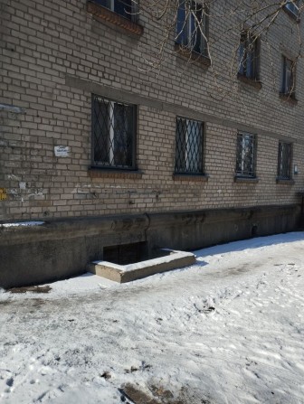 Продам недорого кімнату в гуртожитку - фото 1