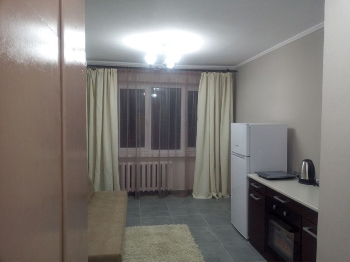 Продаж приватизованоі кімнати в гуртожитку на Фабрично-заводській - фото 1