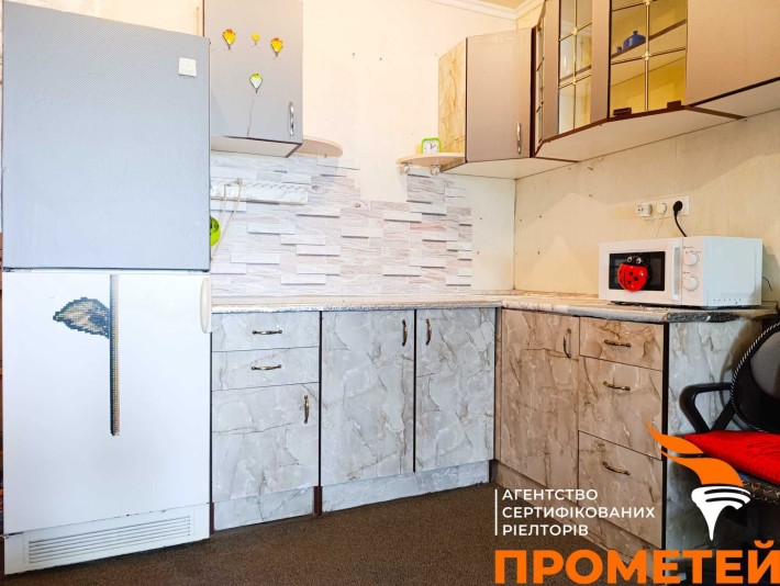 Продаж кімнати. Лісовий проспект 12А. Лісовий масив. Чернігівська. - фото 1
