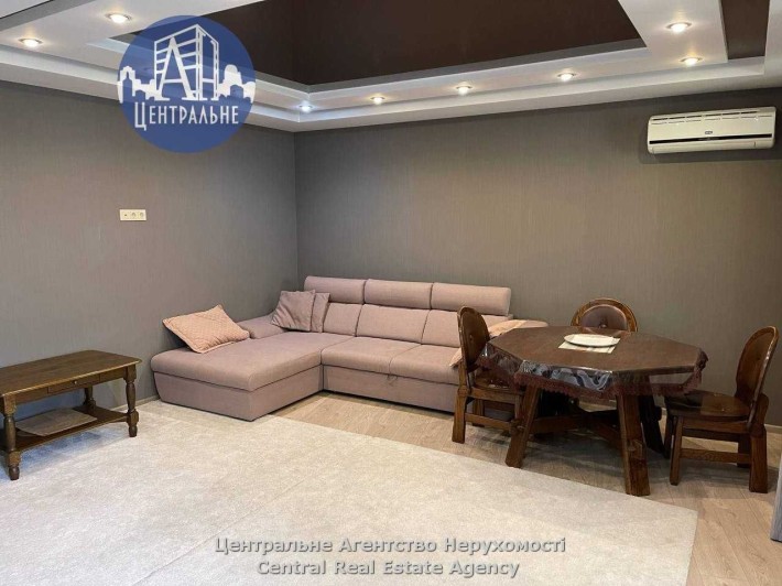 3-кімн.квартира, кухня-студія, ремонт, меблі, техніка. Вул.Воробкевича - фото 1