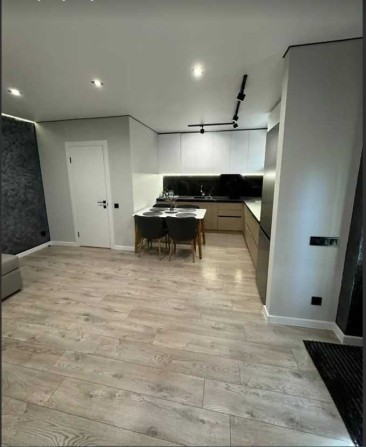 _Продам квартиру у Новому Дворі - фото 1